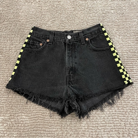 Levi’s 501 High-Rise Denim Shorts - Picture 1 of 11